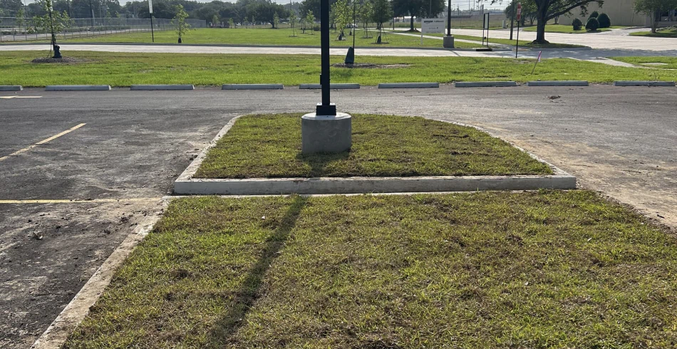 Commercial Landscaping Services Commercial Landscaping Services